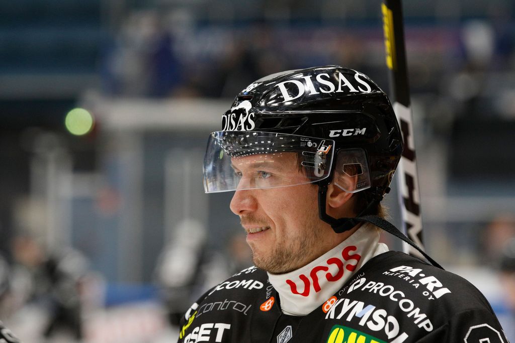 Jussi Jokinen myy hulppeaa miljoonakotiaan – huomio kiinnittyy kuvien ”miesluolaan”