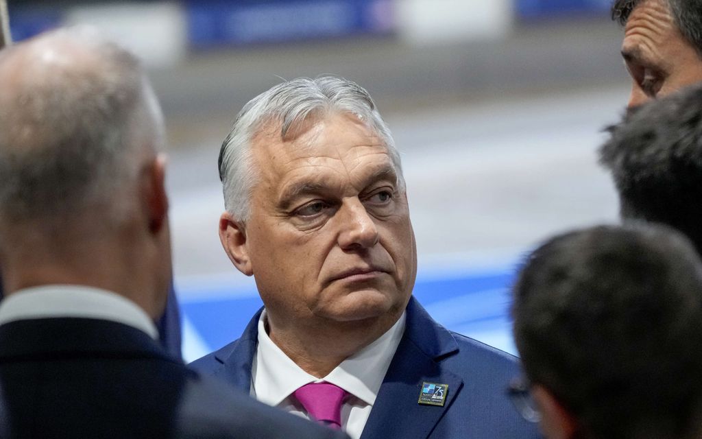 Orbán ja Trump tapasivat Mar-a-Lagon kartanossa: ”Hän tulee ratkaisemaan sen”