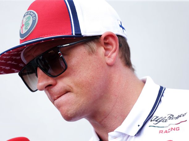 Kimi Räikkönen sai jälleen kuulla iästään.