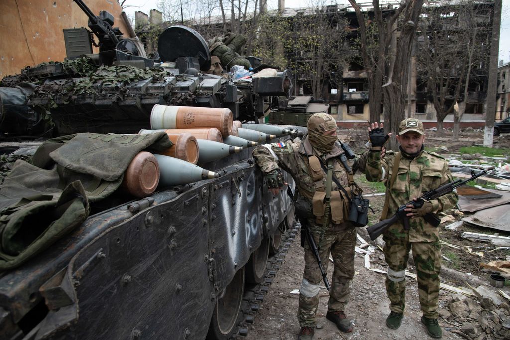 BBC: Valvontakamera tallensi julmat surmat – venäläis­sotilaat ampuivat aseettomia siviilejä selkään
