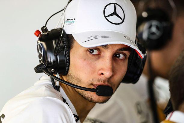 Esteban Ocon palaa F1-kisakuskiksi.