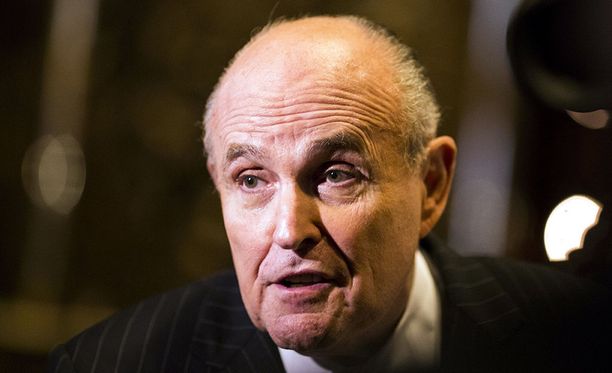 New Yorkin entinen pormestari ja Donald Trumpin nykyinen asianajaja Rudy Giuliani väittää, että erikoissyyttäjä Robert Muellerin Trumpia koskeva tutkinta saataisiin päätökseen syyskuun alkuun mennessä.