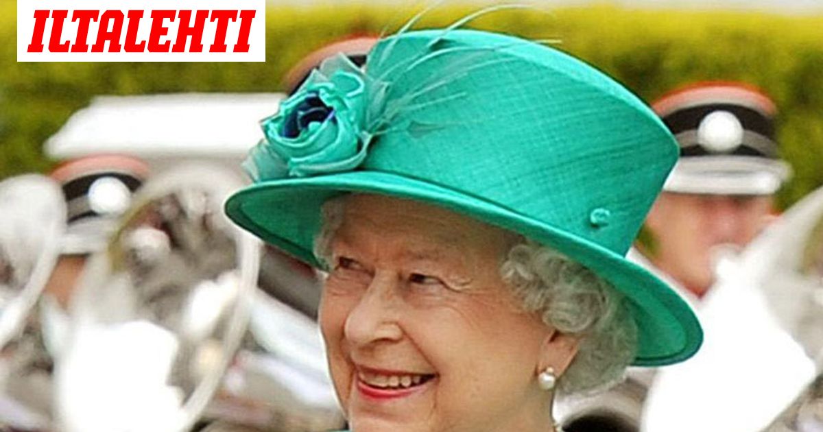 Englannin Kuningatar Historialliselle Vierailulle Irlantiin