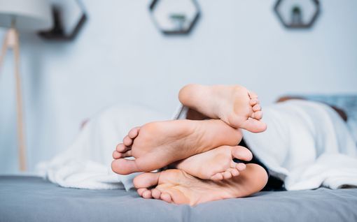 Seksi onnistuu, vaikka penis ei jäykisty – asiantuntija kertoo, mikä auttaa