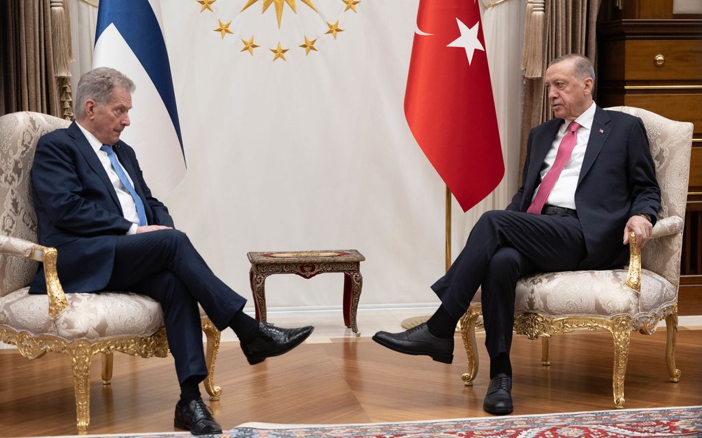 HS: Turkin parlamentti ei  käsittele tänään Suomen Nato-jäsenyyttä