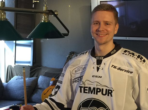 Steven Hall toivottaa TPS:n tervetulleeksi Kentuckyyn.