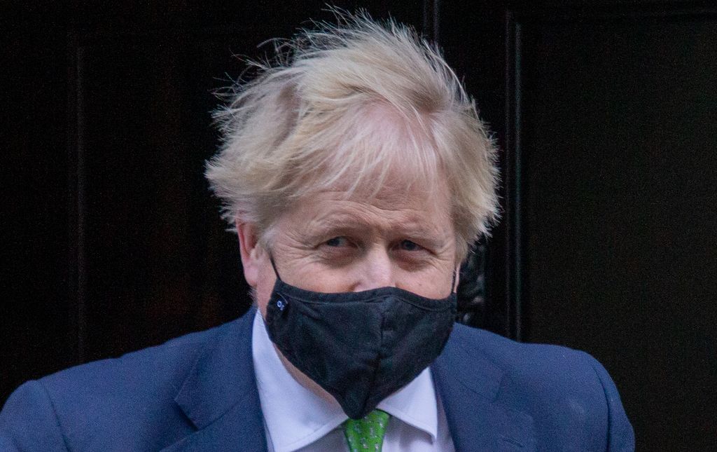 Uusin skandaali­paljastus: Boris Johnson juhli syntymä­päiviään, kun Britannia oli sulkutilassa