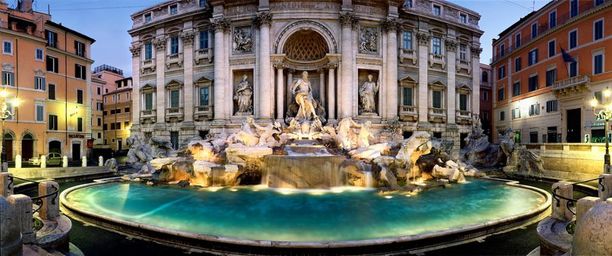 Fontana di Trevi on kuuluisa nähtävyys.