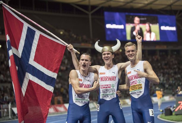 Henrik (vas.), Jakob ja Filip Ingebrigtsen ovat norjalaisen yleisurheilun kultapoikia.