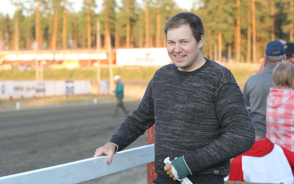 Tässä on Vuoden valmentaja – Ravivuoden valinnat pöytään