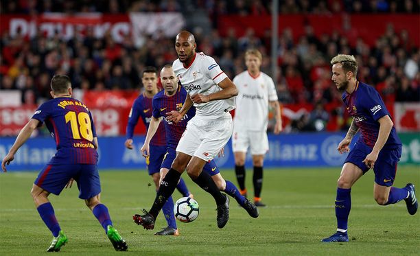 Sevilla harjoitteli isojen kohtaamista pelaamalla pääsiäisenä tasapelin Barcelonan kanssa.