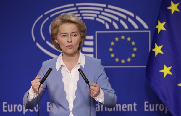 Saksan puolustusministeri Ursula von der Leyen (CDU/EPP) tarvitsee tiistaina vähintään 374 ääntä tullakseen valituksi EU-komission seuraavaksi puheenjohtajaksi. 