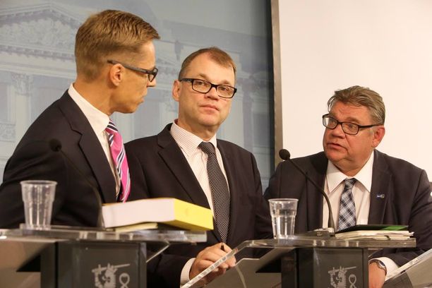 Asiantuntijan mukaan Alexander Stubbin (kok) sisäpoliittinen kokemus on ohut, Juha Sipilä (kesk) on ollut politiikassa vasta lyhyen aikaa eikä Timo Soinillakaan (ps) ole aiempaa kokemusta ministerin tehtävästä.