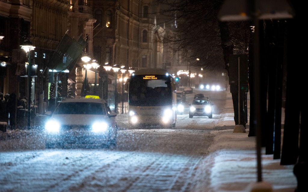 Näkökulma: Helsingin autoilu­rajoitukset eivät vaikuta tuon taivaallista