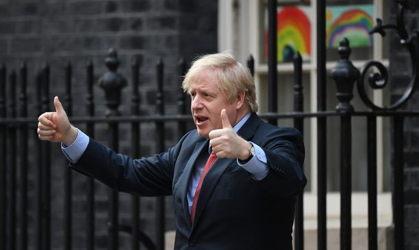 Boris Johnson on takaisin täydessä työn touhussa toivuttuaan koronatartunnastaan.