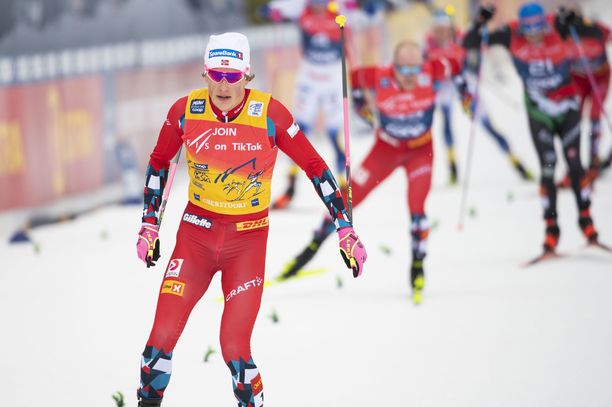 Krista Pärmäkoski toinen: Tour de Ski, takaa-ajo Oberstdorfissa