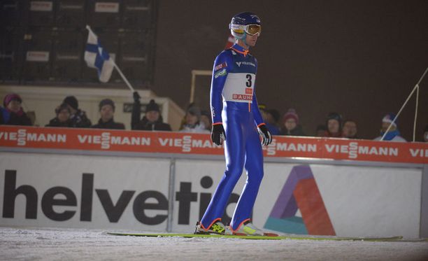 Janne Ahonen oli umpisurkean joukkuekisan paras suomalainen.