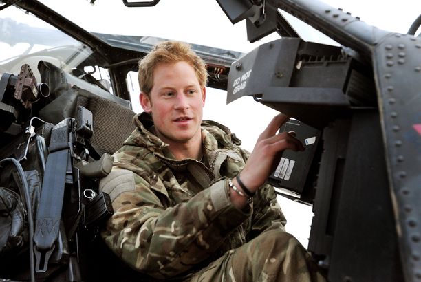 Takavuosina prinssi Harry palveli armeijan leivissä Afganistanissa.