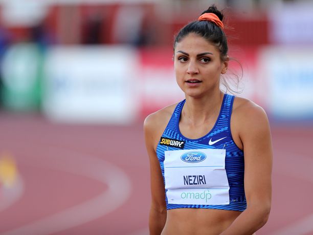 Nooralotta Neziri juoksi Suomen ennätyksen 200 metrin aidoissa