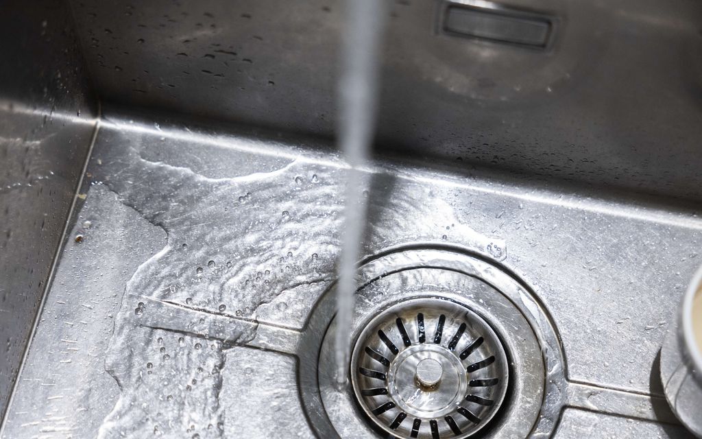 V Ylöjärvi na Finskem izdano opozorilo za prekuhavanje vode zaradi motenj v oskrbi