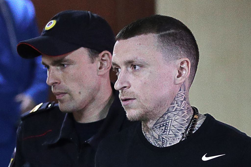 Vuorokauden ryyppyreissun karmiva seuraus - venäläiset jalkapallotähdet tuomittiin vankilaan, vuosien työ murskana