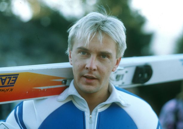 Matti Nykänen ei suhtautunut suopeasti, kun Tapio Suominen lähestyi Val di  Fiemmessä 1991