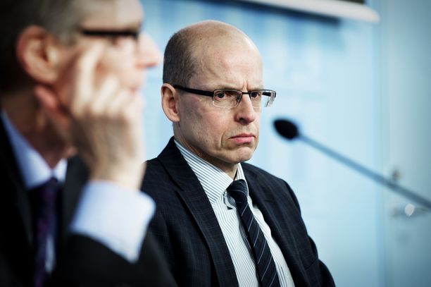 Valtiovarainministeriö julkisti maanantaina madonluvut seuraavalle hallitukselle. Kuvassa VM:n kansliapäällikkö Martti Hetemäki.