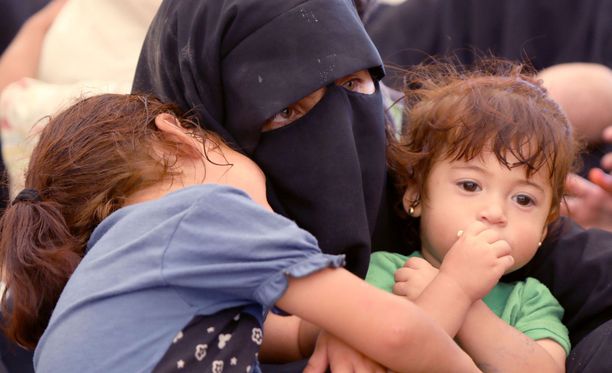 Al-Holin leirillä on yhteensä noin 70 000 naista ja lasta. 