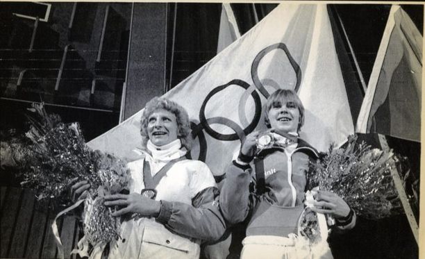 Varokaa, Matti Nykänen tippuu taivaalta!” - sarajevolaiset muistavat  edelleen vuoden 1984 olympiasankarin
