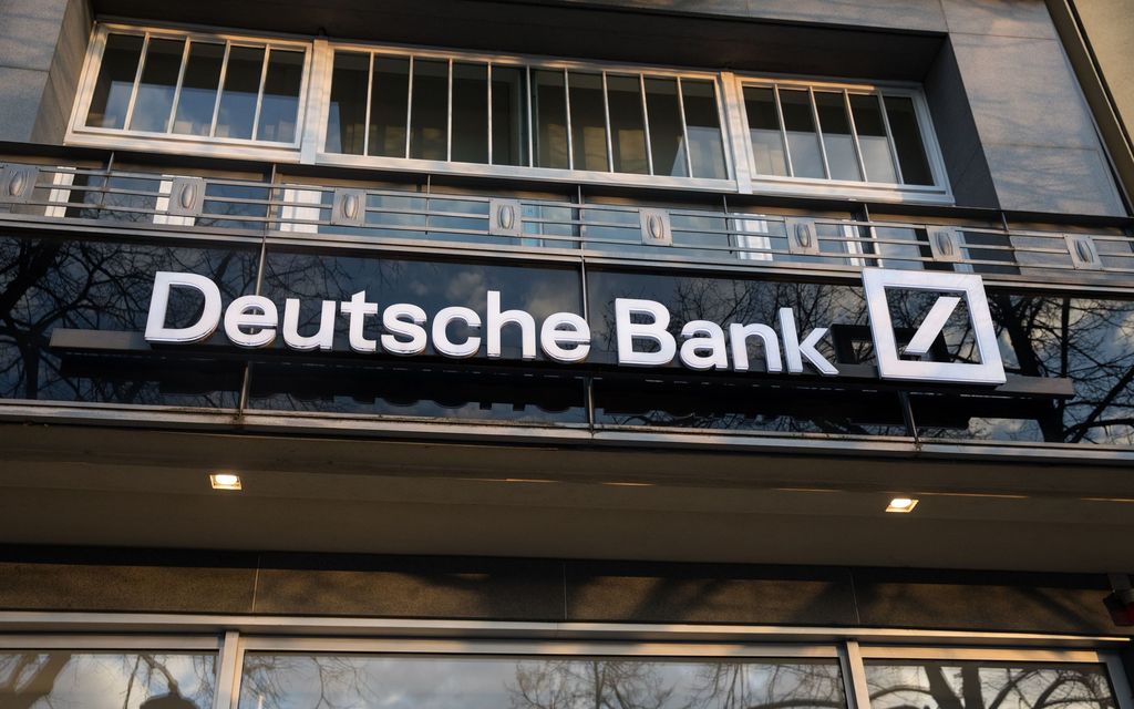 Saksan suurimman pankin osakkeiden arvo laski huimasti – Verrattiin jo Credit Suisseen