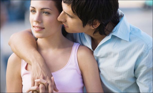 dating sites 40 vuotta täyttäneistä