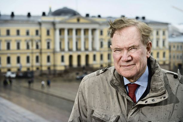 Paavo Lipponen toimi Suomen pääministerinä vuosina 1995–2003. 
