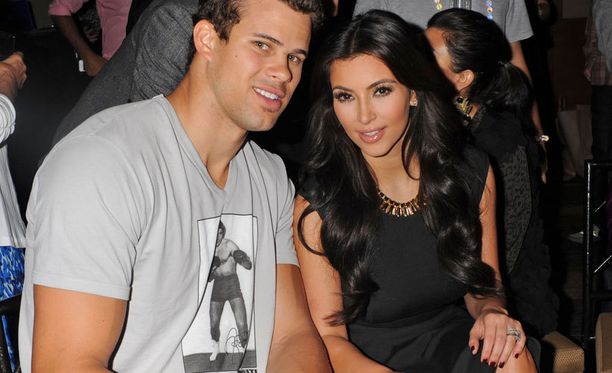 Kanye West Kim Kardashian ennen dating