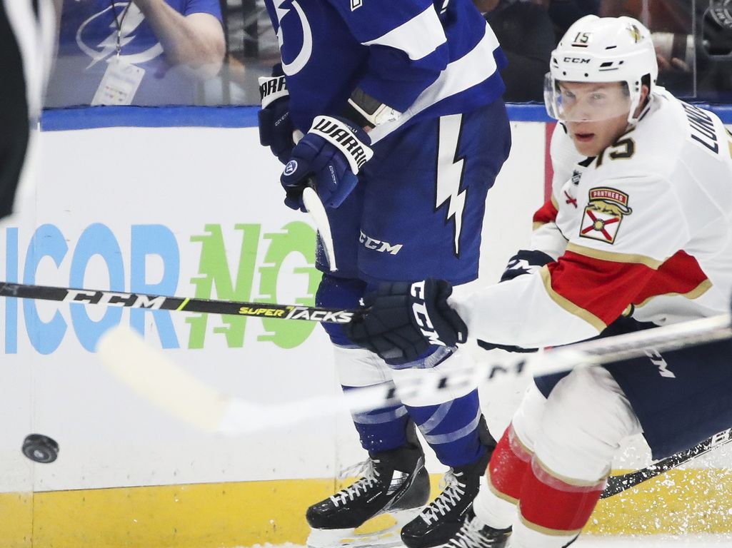 Anton Lundell, 20, yllätti kaikki – NHL-sensaatio laittaa itse jäitä hattuun