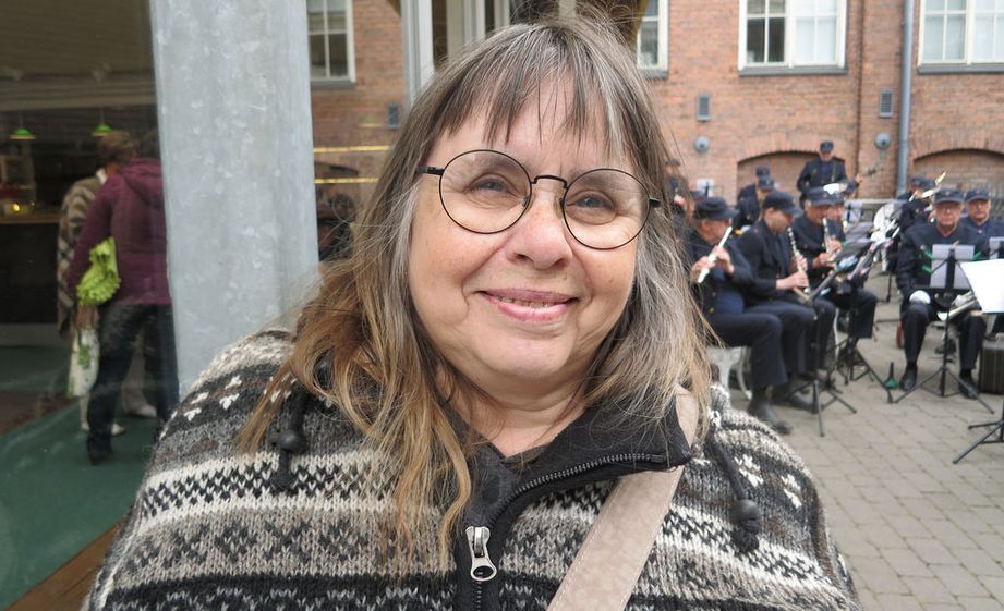 Maa On Syntinen Laulu elokuvan Seksisymboli Maritta Viitam ki maa-on-syntinen-laulu-elokuvan-seksisymboli-maritta-viitam-ki