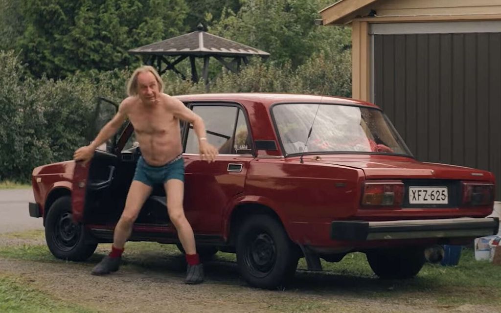 Kotimaisen menestyselokuvan hymyilyttävä auto ilmestyi myyntiin