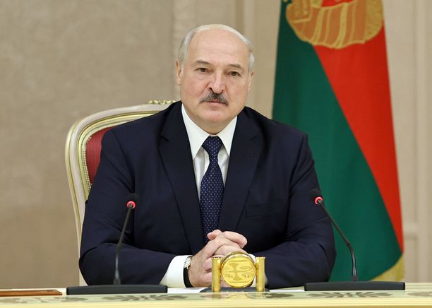 Aljaksandr Lukašenka pitää tiukasti kiinni vallasta Valko-Venäjällä.