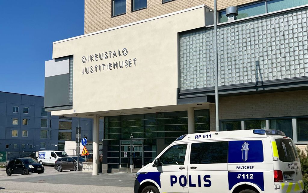 Esikoispojan lohduton kohtalo paljastui päivien kuluttua – Nyt 21-vuotiaalle vaaditaan ankarinta mahdollista rangaistusta