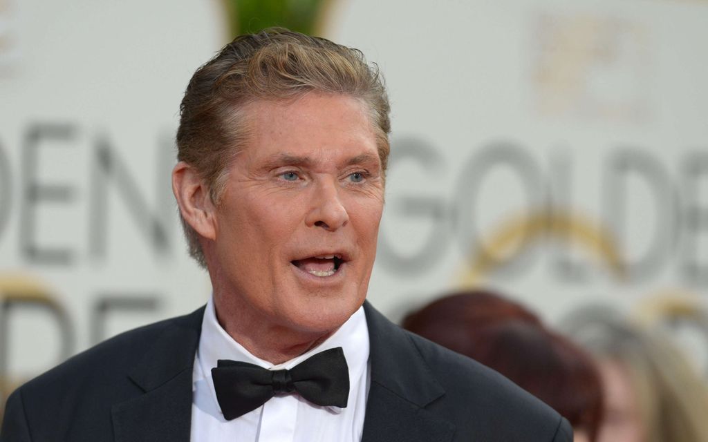 David Hasselhoff, 73, kuvattiin hauraana – Hittisarjojen tähti kantoi vuosia naissankarin viittaa