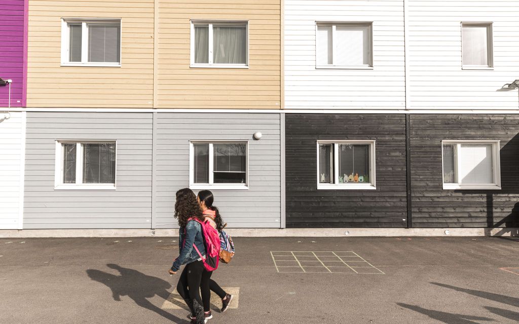 Espoolais­koulun iltapäivä­kerhossa teipattiin 7–9-vuotiaiden lasten suita