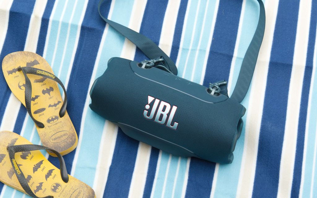 JBL:n uutuuskaiutin on entistäkin valmiimpi kesään