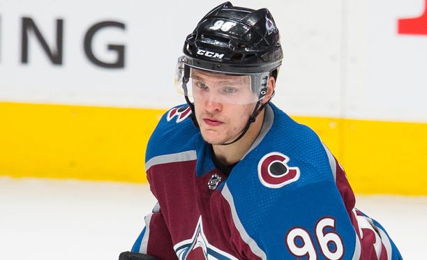 Mikko Rantanen teki tällä kaudella NHL:n runkosarjassa 84 pistettä.