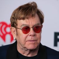 Elton Johnin Helsingin konsertit peruuntuvat