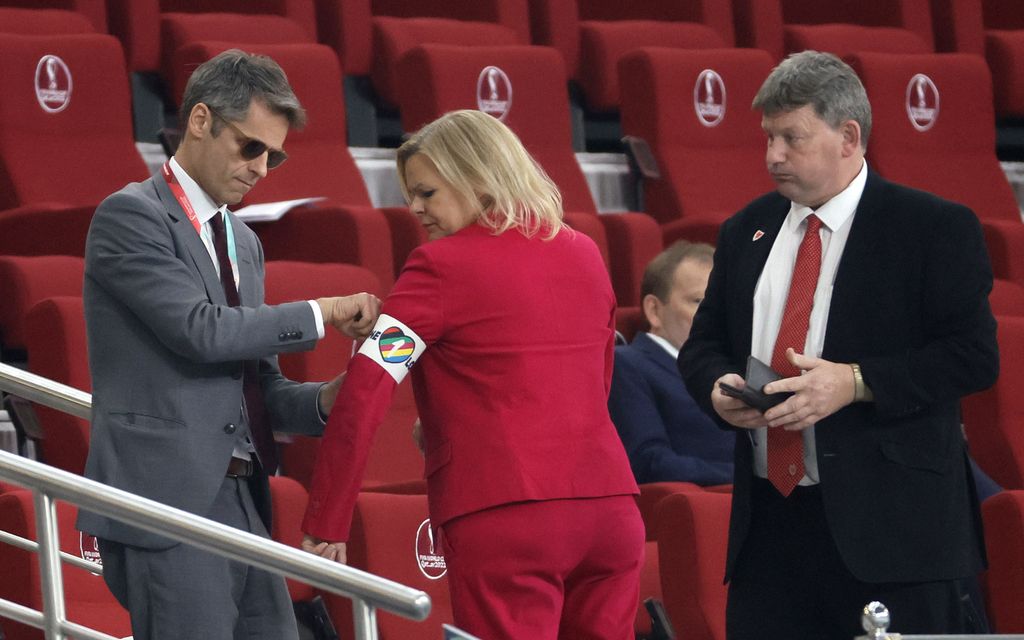 Kuvat: Saksan sisäministeri provosoi Qataria – Fifa-pomon ilme kertoo paljon 