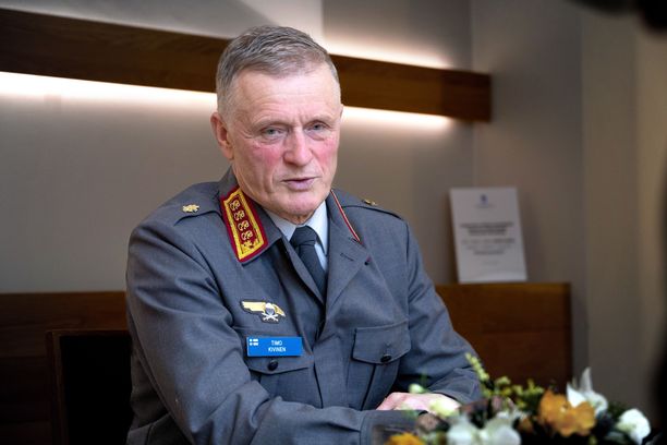 Puolustusvoimain komentaja Venäjästä IL:lle: Ei syytä huoleen