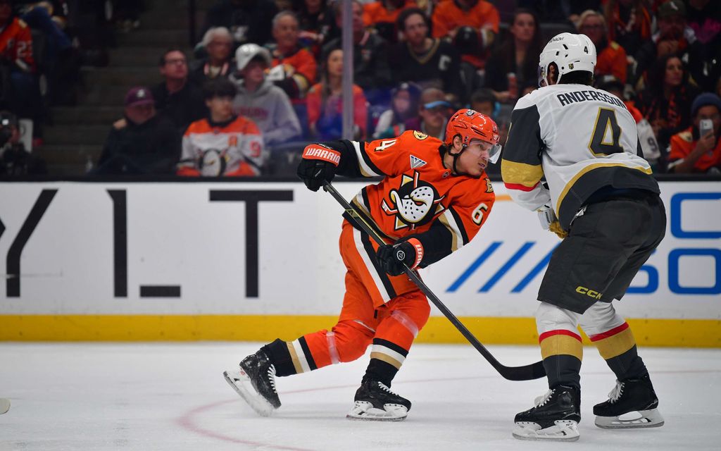 Supertähti tuhosi Anaheim Ducksin – Mikael Granlundin piste­tehtailulle jatkoa