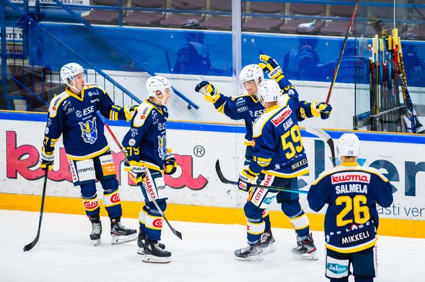 Mikkelin Jukureiden SM-liigajoukkueen pelaajia on altistuneiden joukossa.