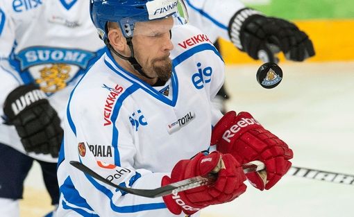 Leijonilla Vastassa Haavoitettu Tshekki