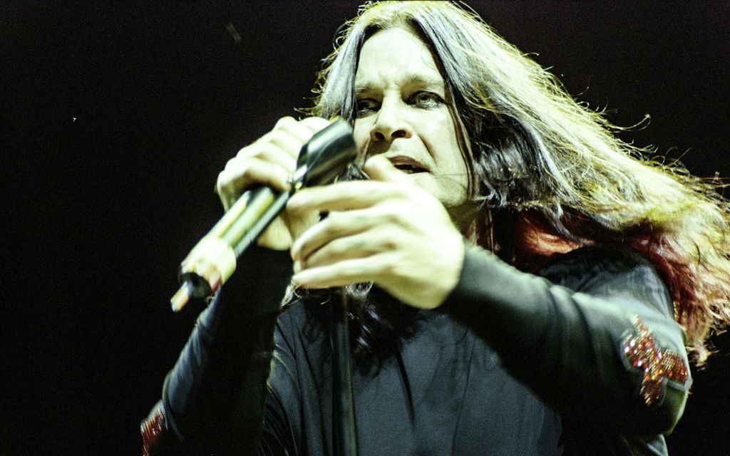 Ozzy Osbournesta levisi törkeä video ennen kuolemaa