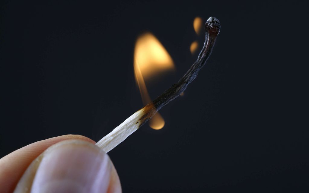 Lapsi heitti tulitikun maahan – Rivitalo roihahti